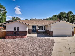 9 Chicory Ct, Pueblo, CO 81001