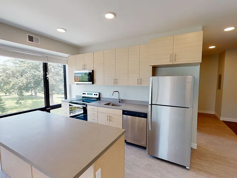 Canary Lofts — Photo 7