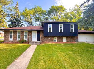 15755 Madison Ave, Dolton, IL 60419