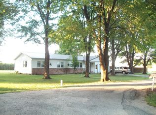 111 Seven Acre Rd, Marshall, IL 62441