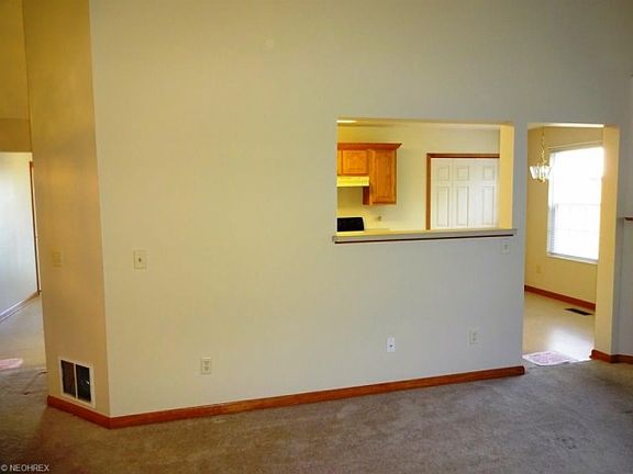 5th image of 7240 Lilac Ct #8A