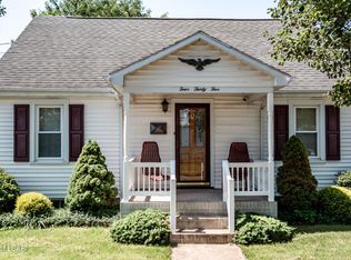 435 E 10th St, Berwick, PA 18603