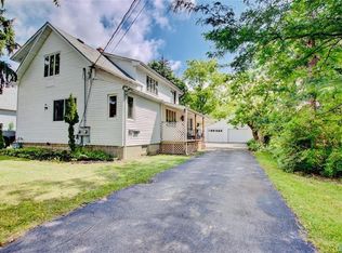 60 Wayne St, Depew, NY 14043