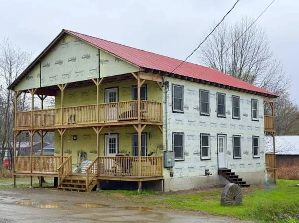 33 Lake Street, New Vineyard, ME 04956