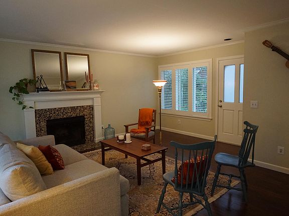 5th image of 3732 7th Ave Unit B