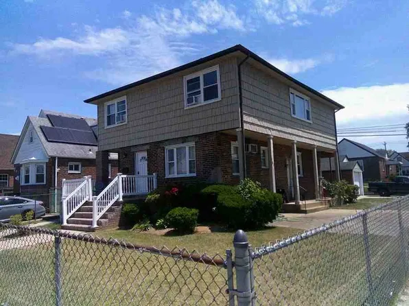 126 Sussex Rd, Elmont, NY 11003