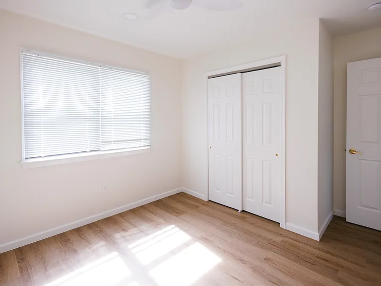 1521 Margaret Ct — Photo 19