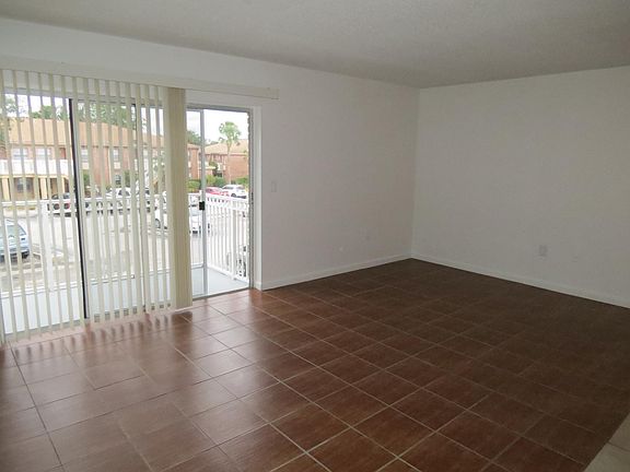 3rd image of 2427 Branch Way