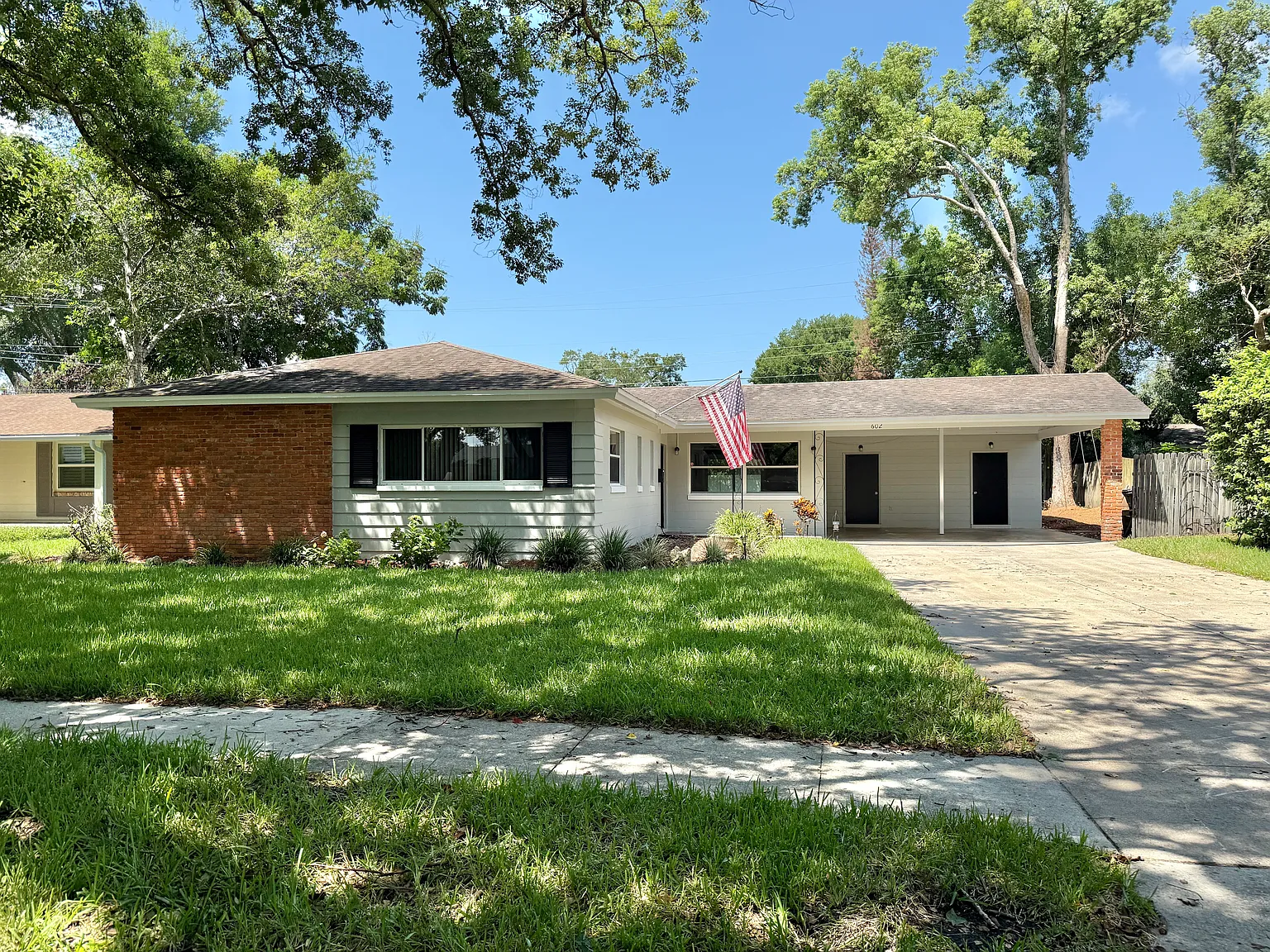 3 bed, $2,400 — Photo 1