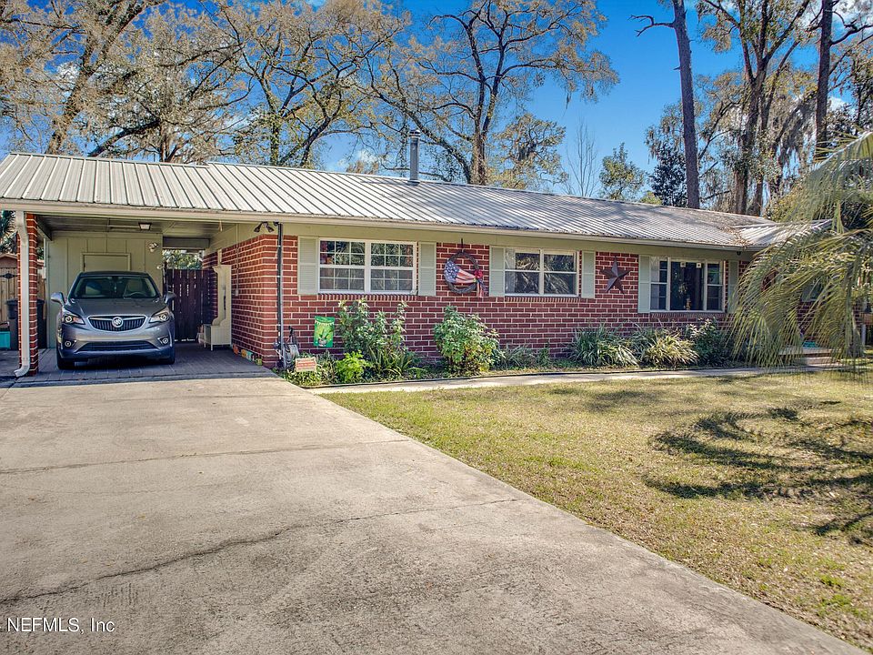 1st image of 3009 SILVER LAKE Drive