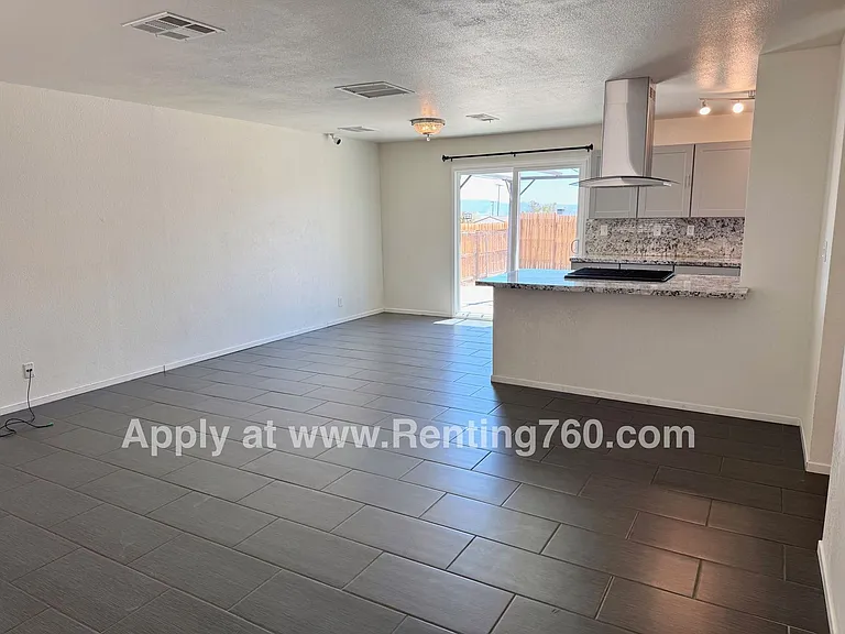 5323 Cahuilla Ave — Photo 4