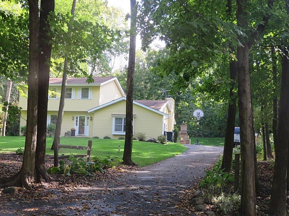 3rd image of W3507 Wildwood Dr