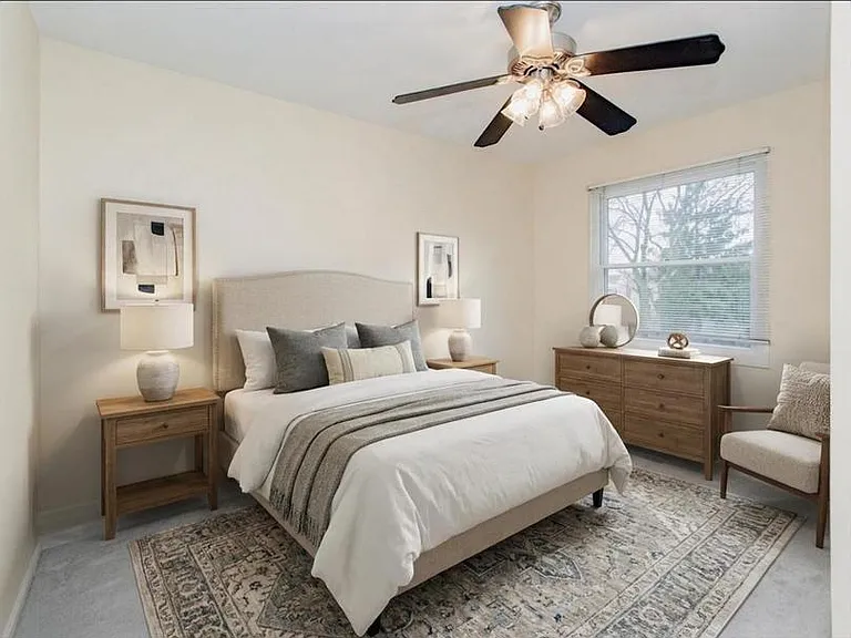 814 Dunhill Dr — Photo 13