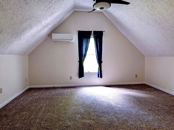 3rd image of 3308 Oxmor Ct