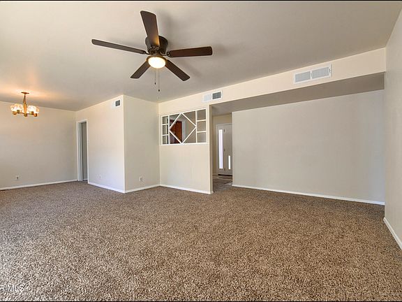 5th image of 3312 Diamond Ave