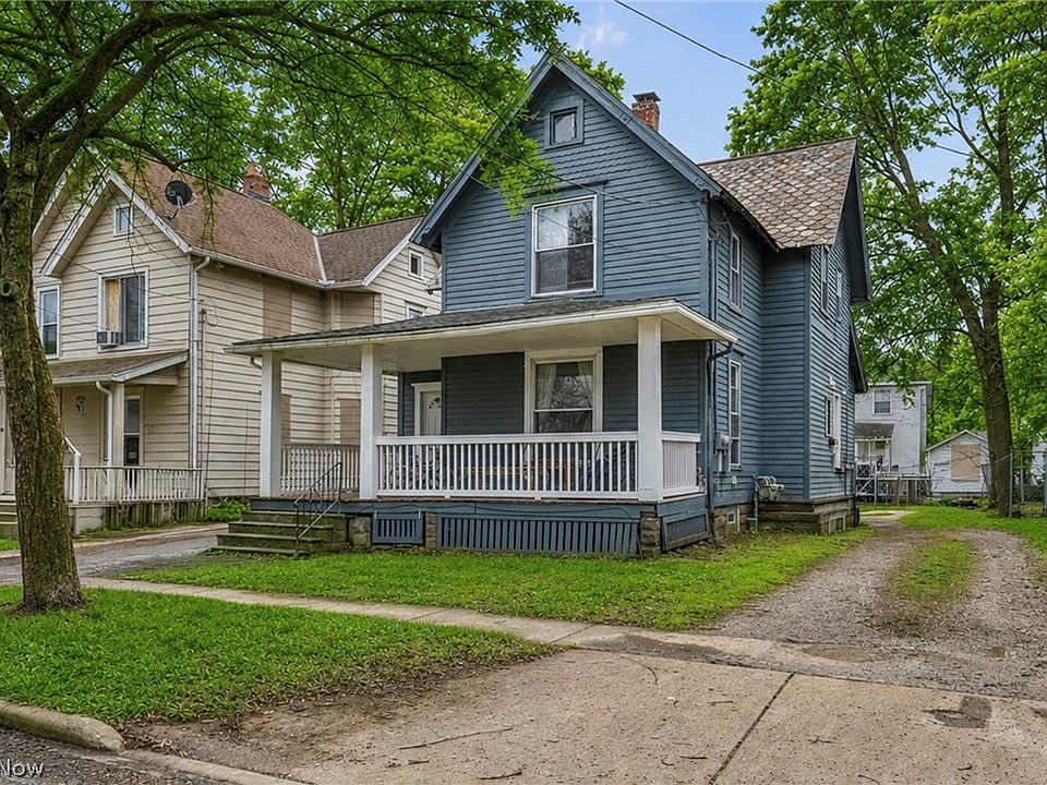 1st image of 228 Gates Ave
