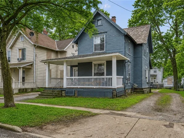 228 Gates Ave, Elyria, OH 44035