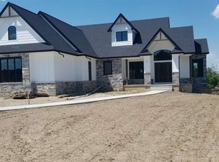 15018 Remington Pl, Fort Wayne, IN 46814