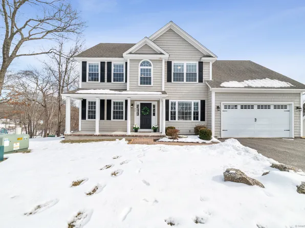 22 Brant Point #22, Shelton, CT 06484