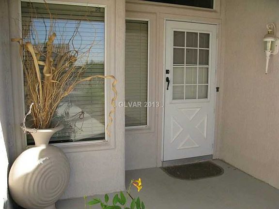 3rd image of 2733 Hope Forest Dr