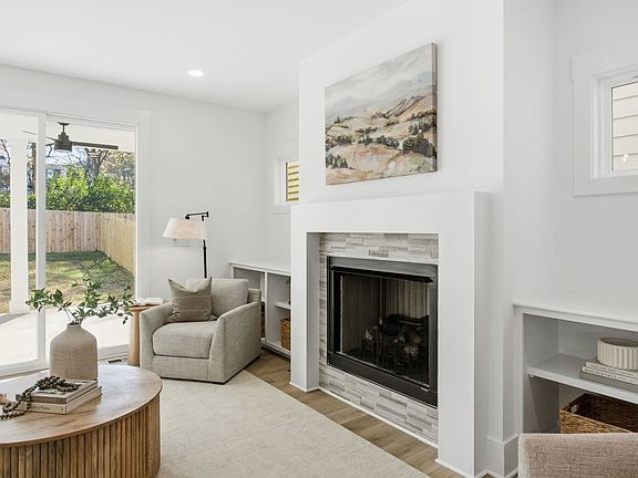 5th image of 504 Bagleyshop Dr #A