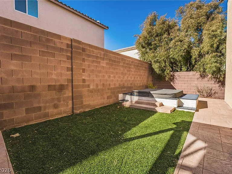 2647 Good Fellows St — Photo 34