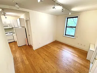 Rented by MOTION New York