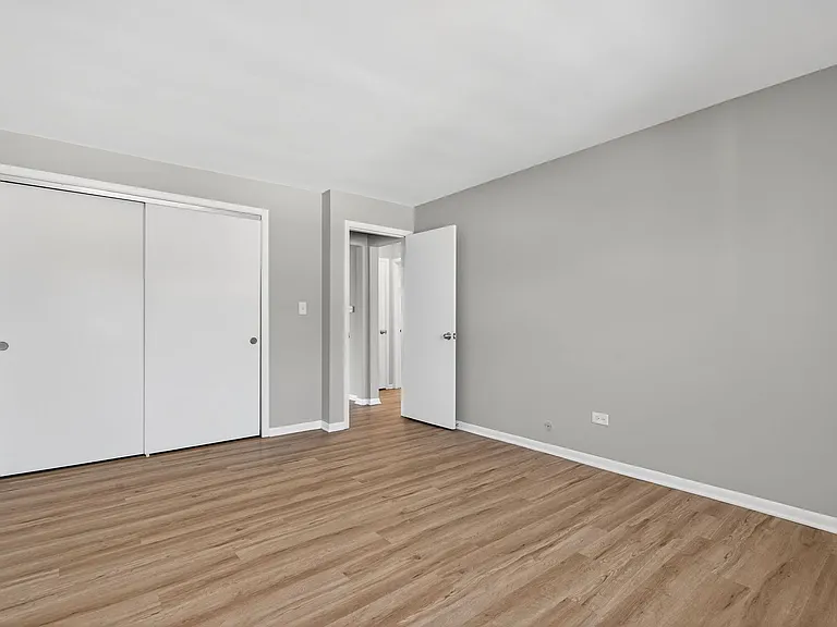 34-46 Kensington Apartments — Photo 29