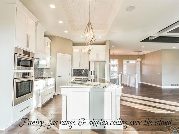 5th image of 2813 W Leighton Cir