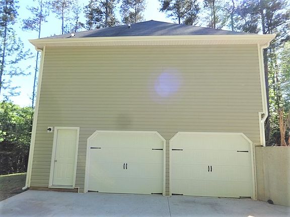 2nd image of 62 Meadow Cv