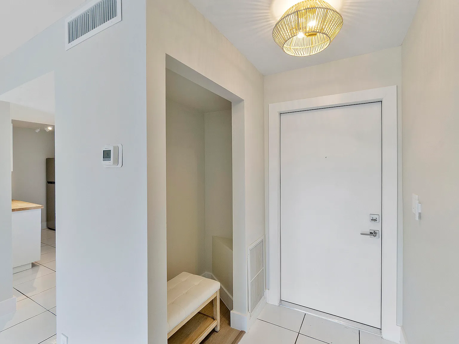 1 bed, 1.0 bath, 703 sqft, $2,195 — Photo 4