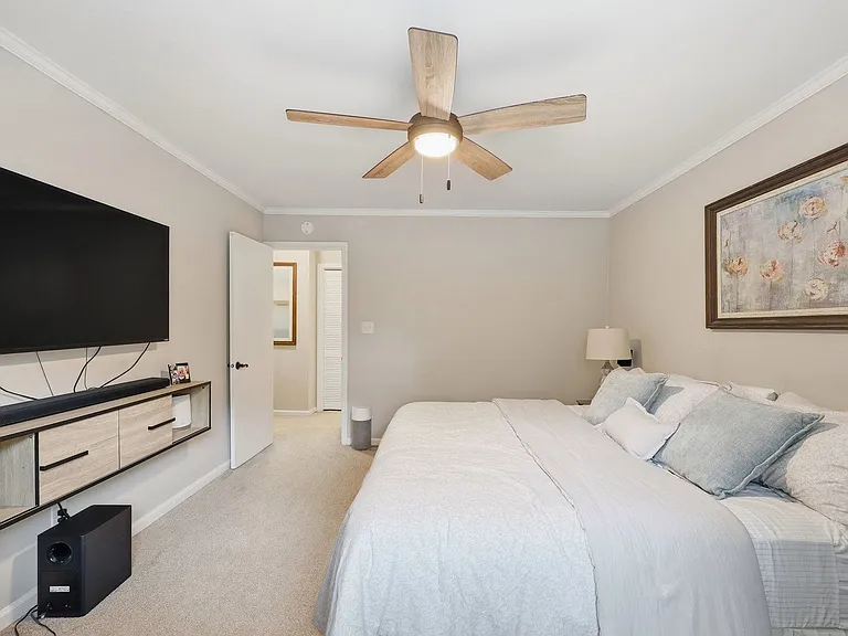 3733 Yorktown Pl — Photo 32