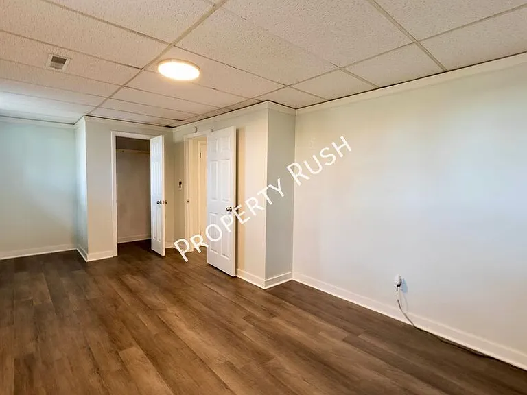 2290 Malibu Dr SE #B — Photo 15