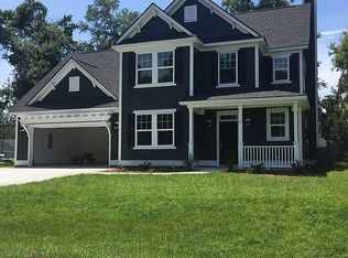 8 Tern Rd S, Beaufort, SC 29907