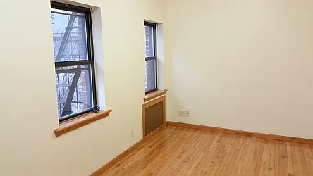 Rented by Northside Plaza Inc.