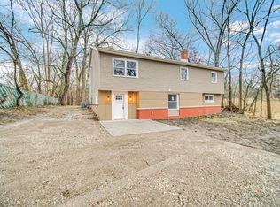 136 Rush St, Hobart, IN 46342