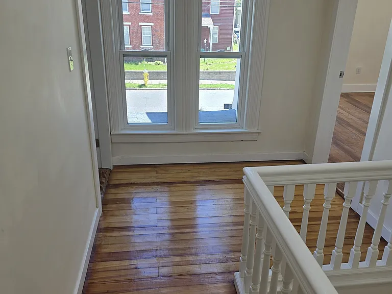 54 Prospect St — Photo 16