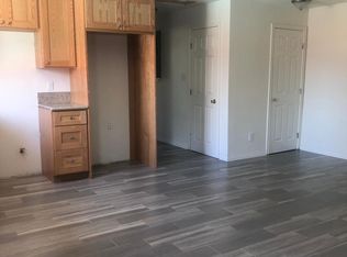 8433 6th St #A, Downey, CA 90241