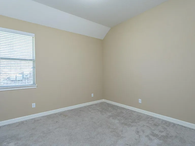 7810 Deep Green Dr — Photo 28