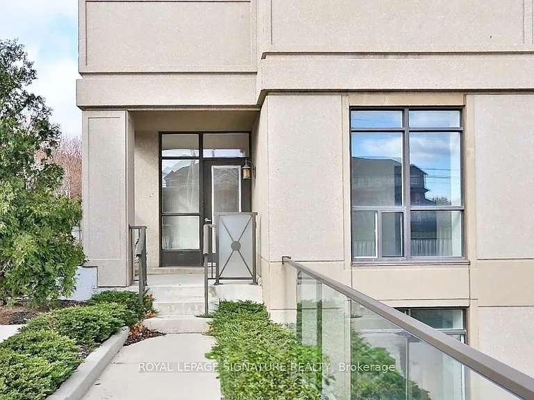 220 Forum Dr #Townhouse 105 — Photo 17