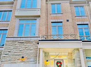18 Thomas Hope Ln, Markham, ON L3S 0E9