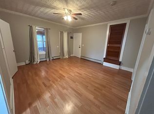 53 Almy St #1R, Fall River, MA 02720