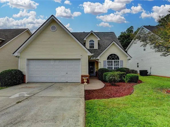 280 Kentshire Pl, Lawrenceville, GA 30044