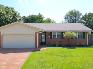 513 N 14th St, Broken Arrow, OK 74012