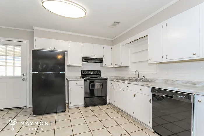 4557 45th St E — Photo 8