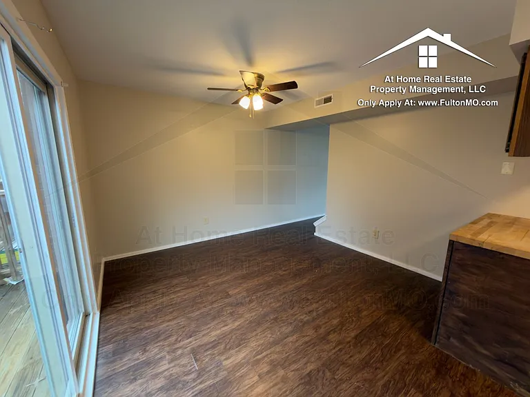 1822 Springdale Ct — Photo 9