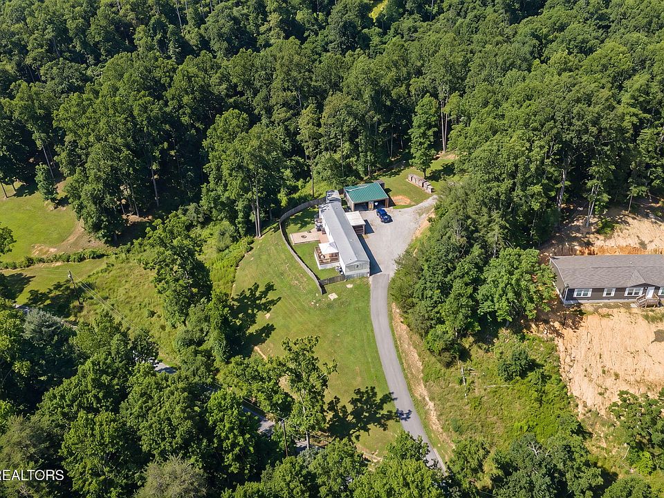 1st image of 425 Bazel Rd