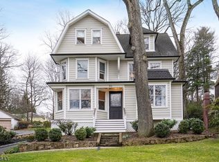 90 Mountain Ave, Summit, NJ 07901