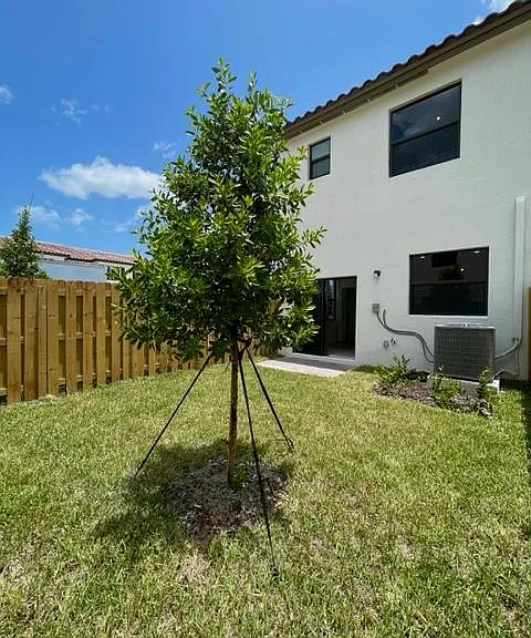 11719 SW 246th Ter — Photo 31