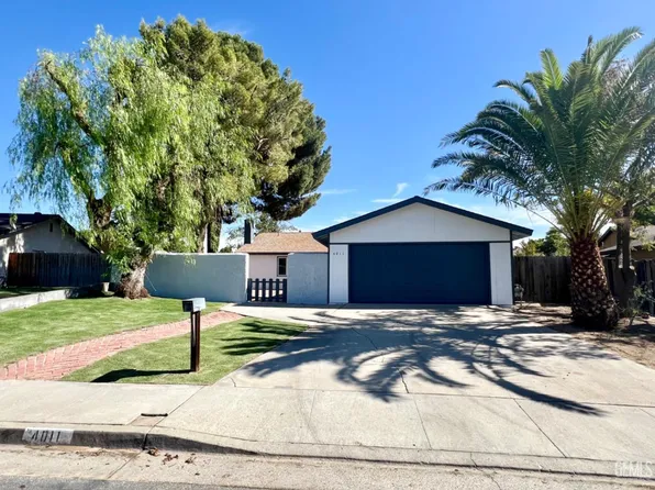 4011 Foxwood St, Bakersfield, CA 93306